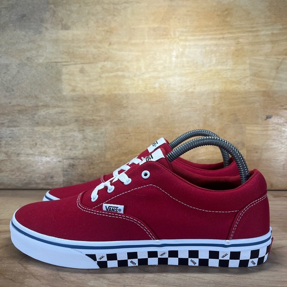 NEW Vans Doheny Checkered Womens Size 8.5 (7Y) Shoes Sneakers Red White Black - Picture 3 of 8
